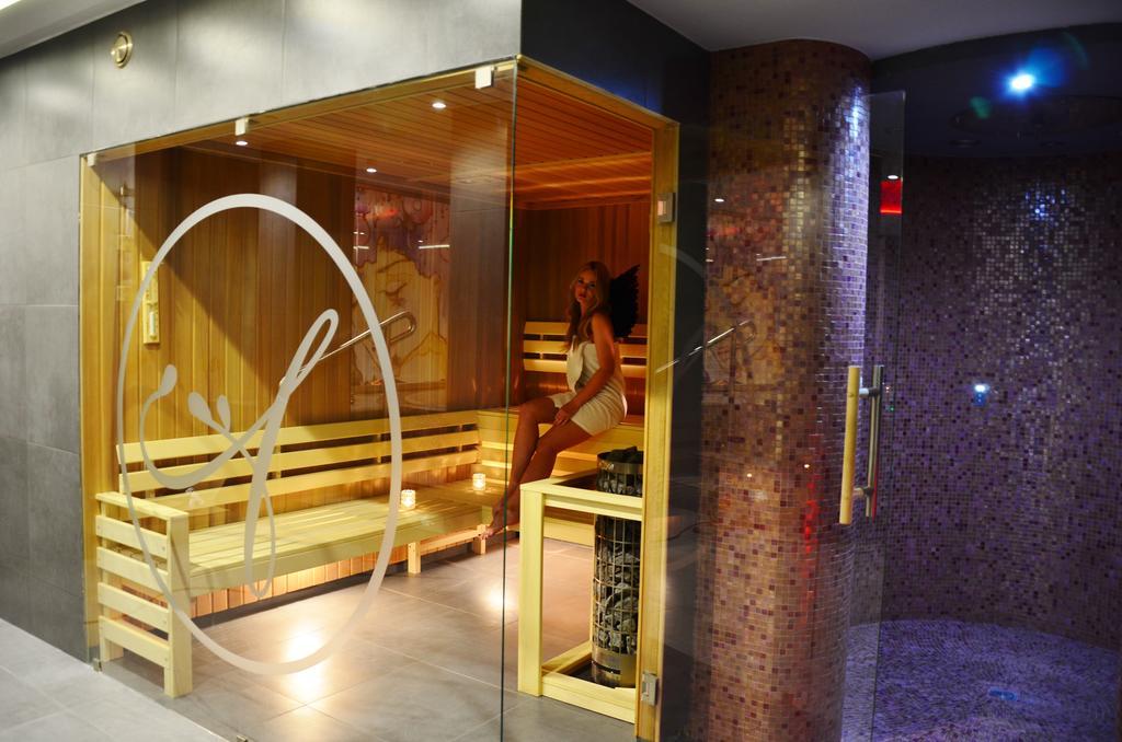 Hotel Azalia&Spa Niepołomice Kültér fotó