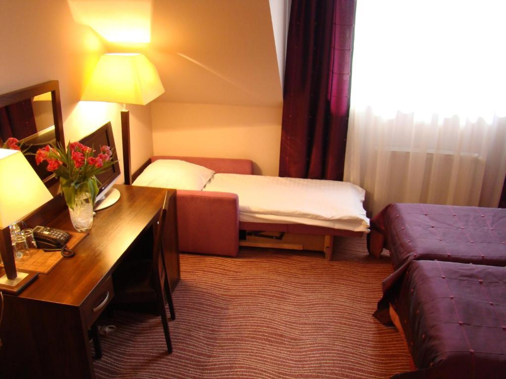 Hotel Azalia&Spa Niepołomice Szoba fotó